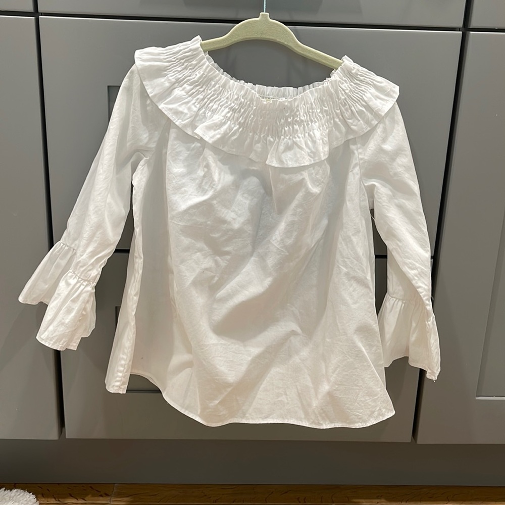 Off shoulder white top